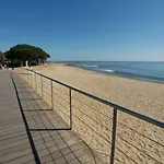 1ª Linea Playa كامبريلس